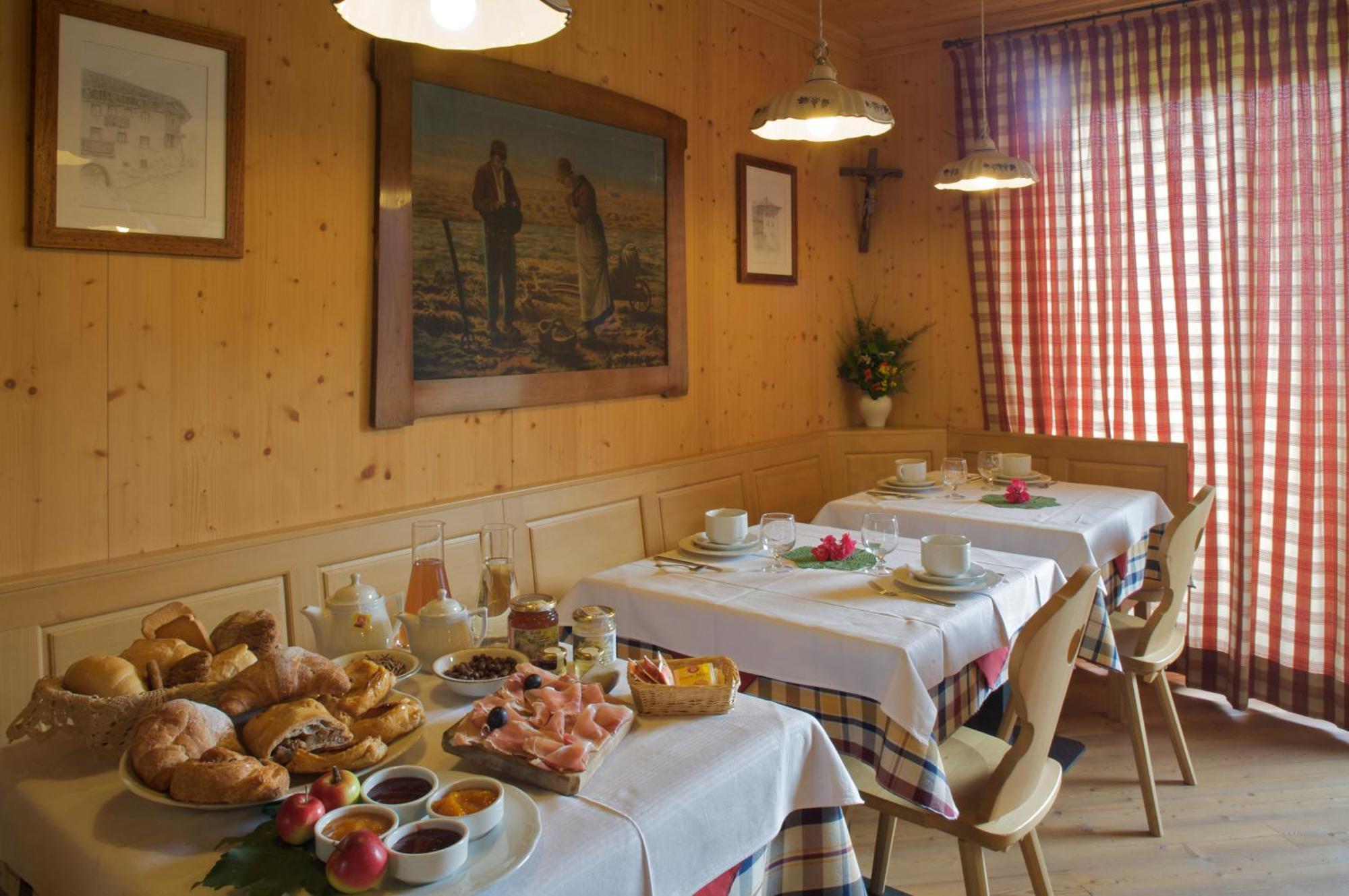 B&B Affittacamere Larix Rumo Exterior foto